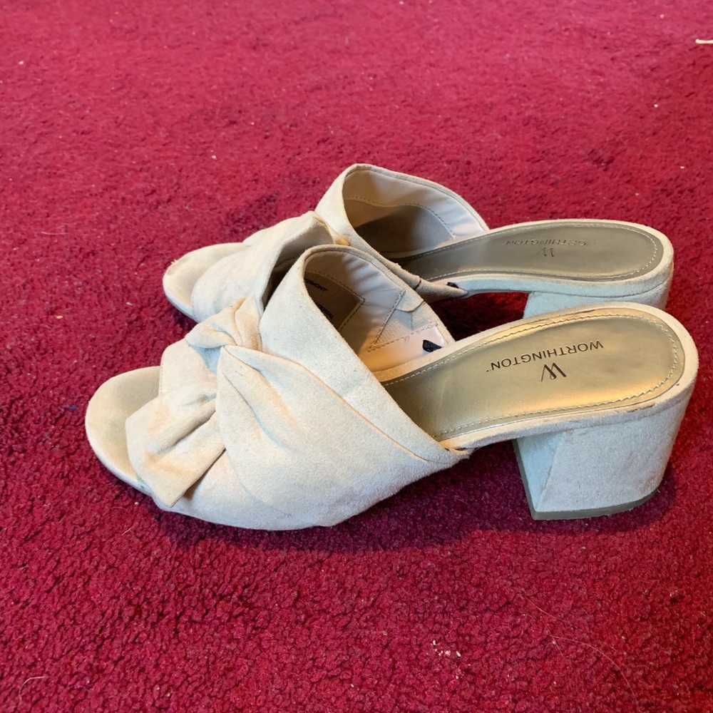 Fabric Worthington heels